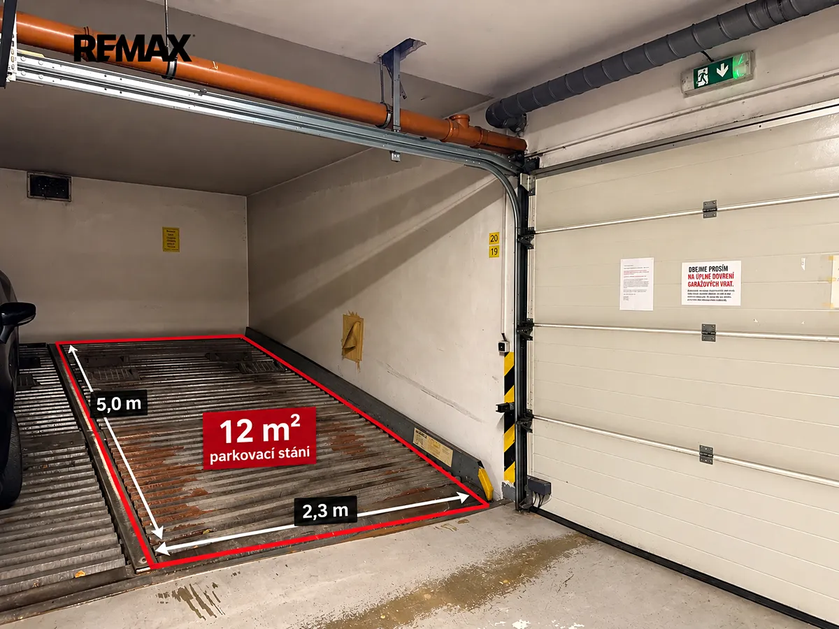 Pronájem garážového stání 12 m²